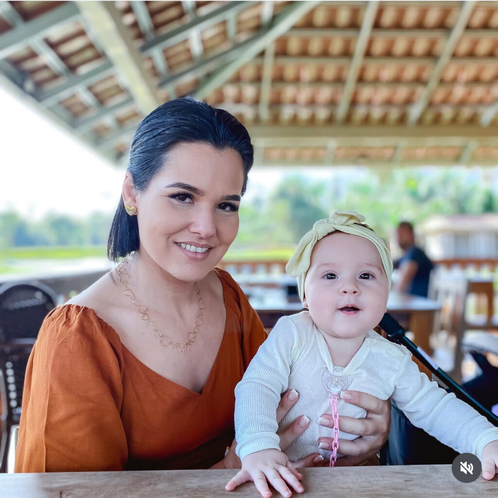 Keila Roque e a filha Talita